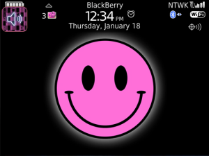 Pink Smiley Face PREMIUM Theme