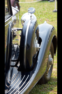 CLASSIC CAR
