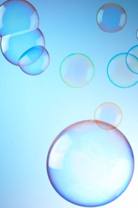 Rainbow-colored Soap Bubbles for blackberry Screenshot